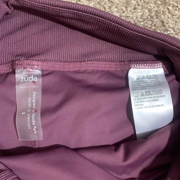 Zuda Skort in Pink Camo size Small - Picture 3 of 4